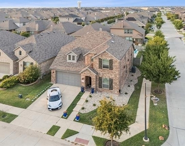 1800 Harrier Lane - Photo Thumbnail 27
