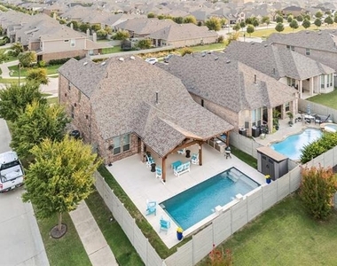 1800 Harrier Lane - Photo Thumbnail 25