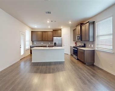 612 Liliana Lane - Photo Thumbnail 1