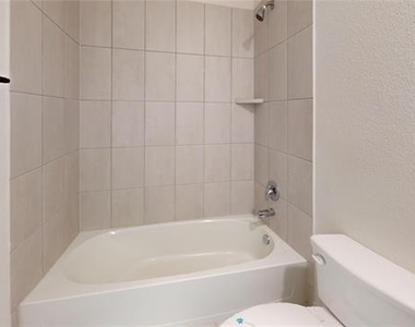 612 Liliana Lane - Photo Thumbnail 9