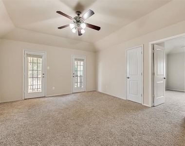 9600 Mystic Dune Drive - Photo Thumbnail 18