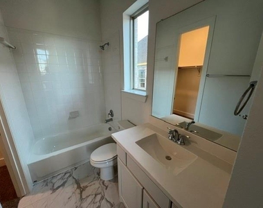 1407 Cartona Road - Photo Thumbnail 10