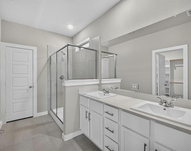 710 Summerberry Drive - Photo Thumbnail 13