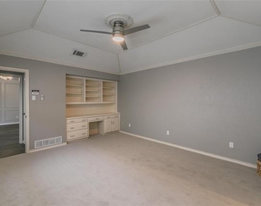 16404 Lauder Lane - Photo Thumbnail 20