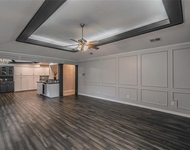 16404 Lauder Lane - Photo Thumbnail 16
