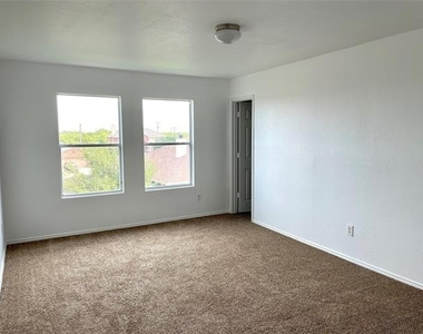 12413 Arbor Lake Road - Photo Thumbnail 14