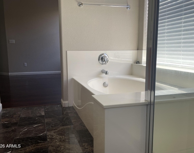 844 S Roca Court Nw - Photo Thumbnail 2