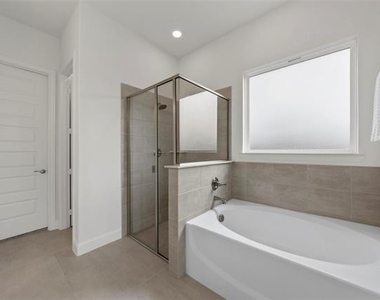 3205 Malcolm Road - Photo Thumbnail 18