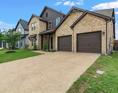 3205 Malcolm Road - Photo Thumbnail 2