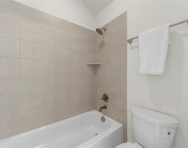 3205 Malcolm Road - Photo Thumbnail 31