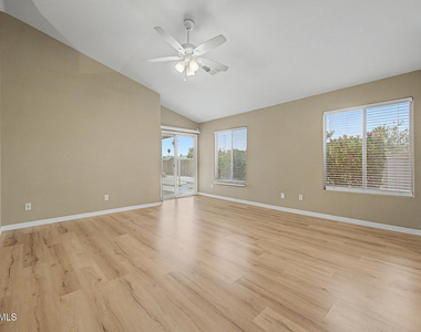 19003 N 12th Drive - Photo Thumbnail 3