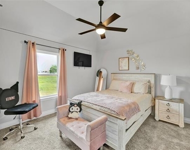 1040 Cloudy Court - Photo Thumbnail 20