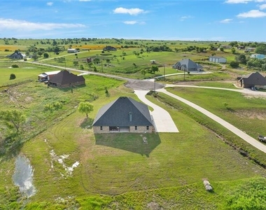 1040 Cloudy Court - Photo Thumbnail 31