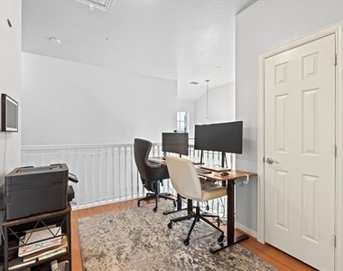 3626 Boxwood Drive - Photo Thumbnail 14