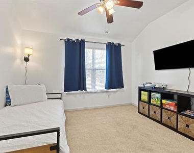 3626 Boxwood Drive - Photo Thumbnail 11