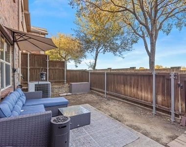 3626 Boxwood Drive - Photo Thumbnail 20
