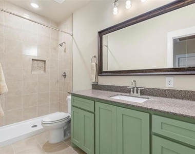 714 E Mcgee Street - Photo Thumbnail 25