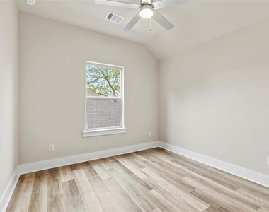 714 E Mcgee Street - Photo Thumbnail 29
