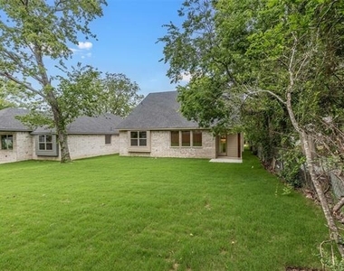 714 E Mcgee Street - Photo Thumbnail 32