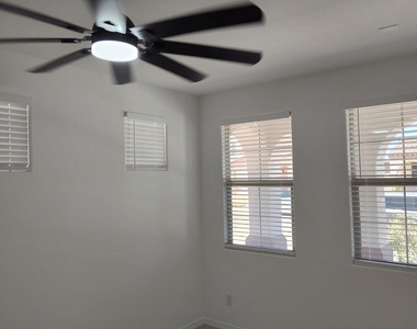 17613 W Georgia Avenue - Photo Thumbnail 18