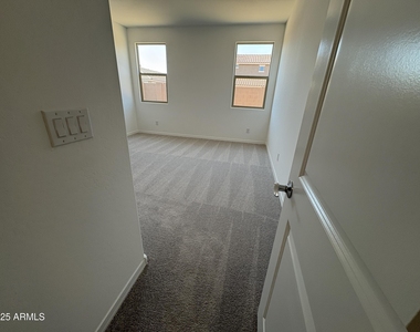17613 W Georgia Avenue - Photo Thumbnail 20