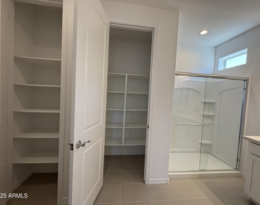 17613 W Georgia Avenue - Photo Thumbnail 26
