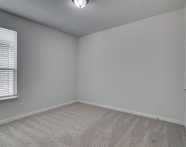 15908 Back Nine Road - Photo Thumbnail 26