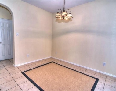 9400 Woodhurst Drive - Photo Thumbnail 11