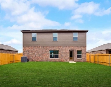 309 Sweet Pea Lane - Photo Thumbnail 9