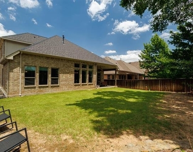 400 Headwaters Drive - Photo Thumbnail 38