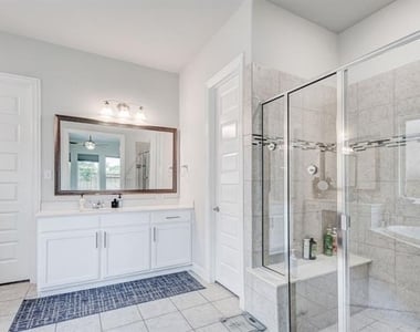 400 Headwaters Drive - Photo Thumbnail 23