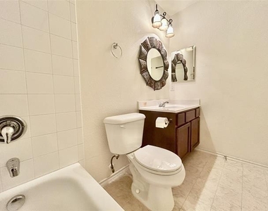 704 Corral Street - Photo Thumbnail 13