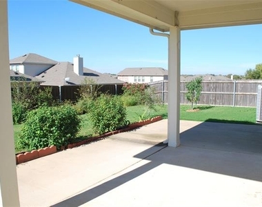 704 Corral Street - Photo Thumbnail 14