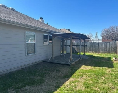 542 Del Mar Drive - Photo Thumbnail 23