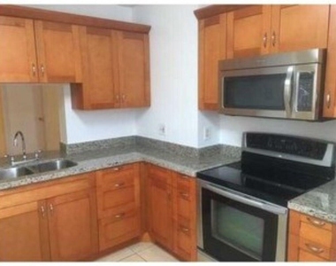 3549 Nw 94th Avenue - Photo Thumbnail 1