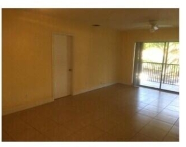 3549 Nw 94th Avenue - Photo Thumbnail 2