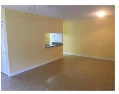 3549 Nw 94th Avenue - Photo Thumbnail 3