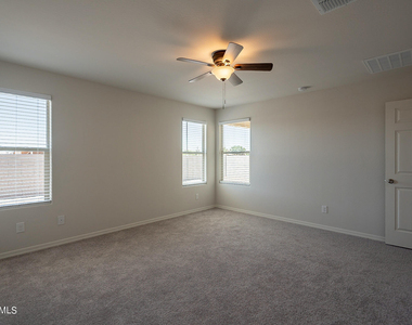 809 W Raymond Street - Photo Thumbnail 20