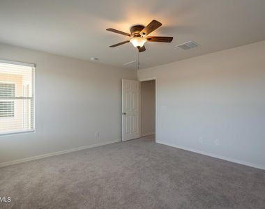 809 W Raymond Street - Photo Thumbnail 21