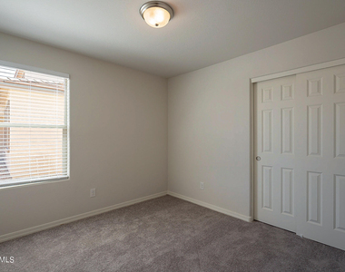 809 W Raymond Street - Photo Thumbnail 30