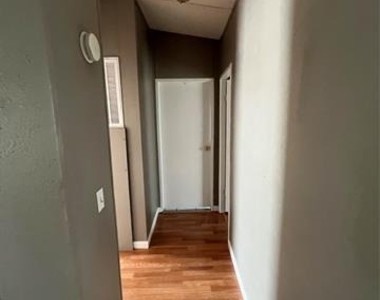9204 Oklahoma Street - Photo Thumbnail 17