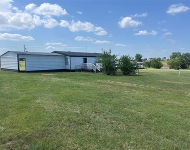 9204 Oklahoma Street - Photo Thumbnail 8