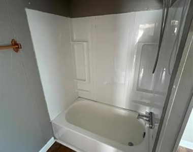 9204 Oklahoma Street - Photo Thumbnail 26
