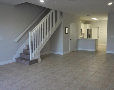 3730 San Simeon Circle - Photo Thumbnail 7