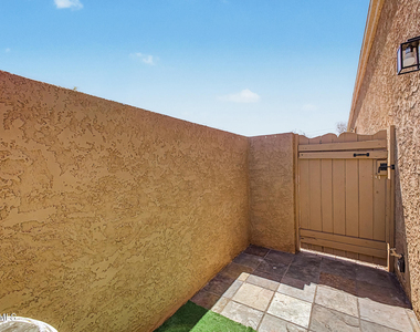 20420 N 6th Drive - Photo Thumbnail 20