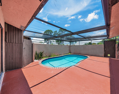 4757 Sunny Palm Circle - Photo Thumbnail 30