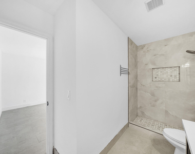 4757 Sunny Palm Circle - Photo Thumbnail 26