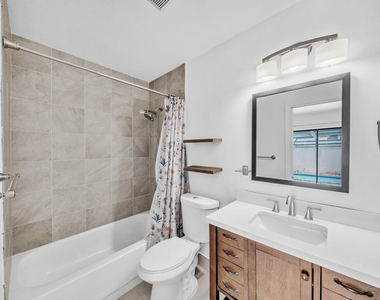 4757 Sunny Palm Circle - Photo Thumbnail 11