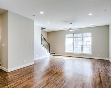 2325 Stutz Drive - Photo Thumbnail 11