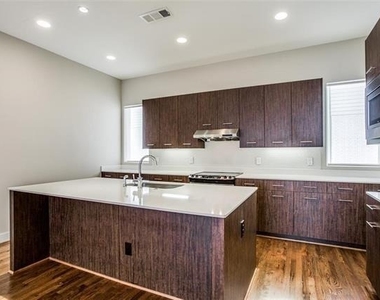 2325 Stutz Drive - Photo Thumbnail 8